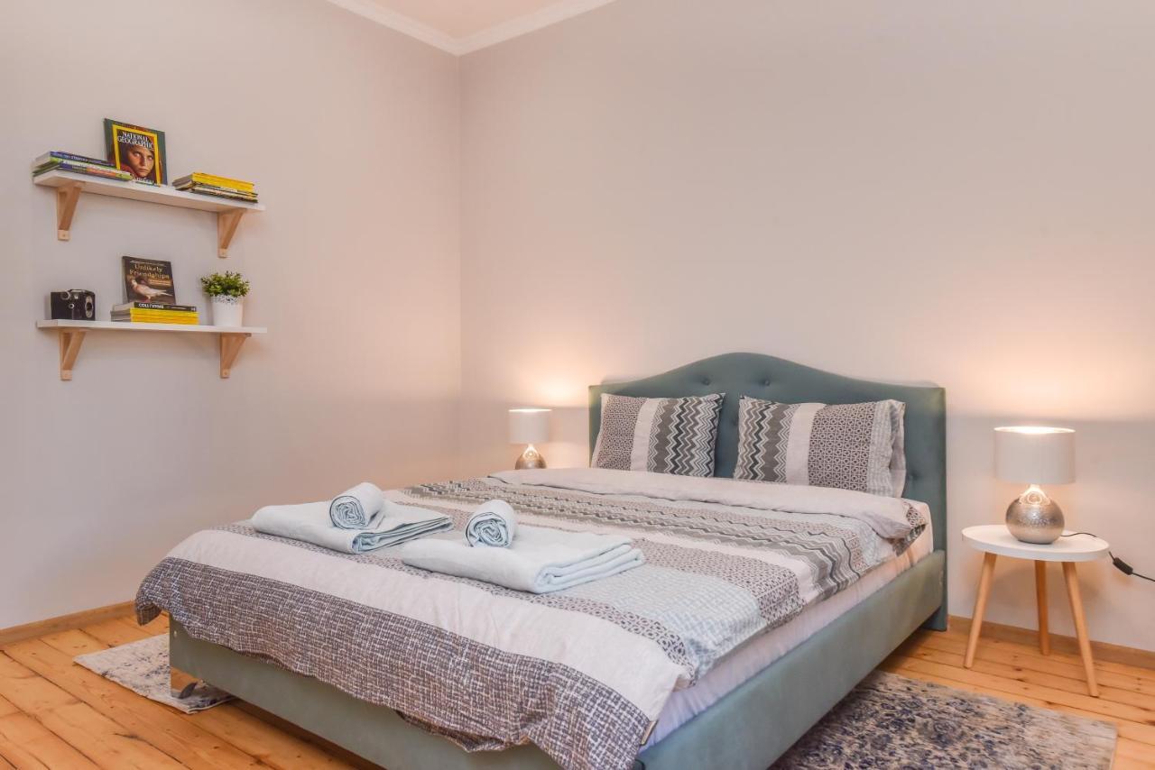 Spacious Vintage 2Br, 2Bath Apartment By Flat Mаnager Sofia Exteriör bild
