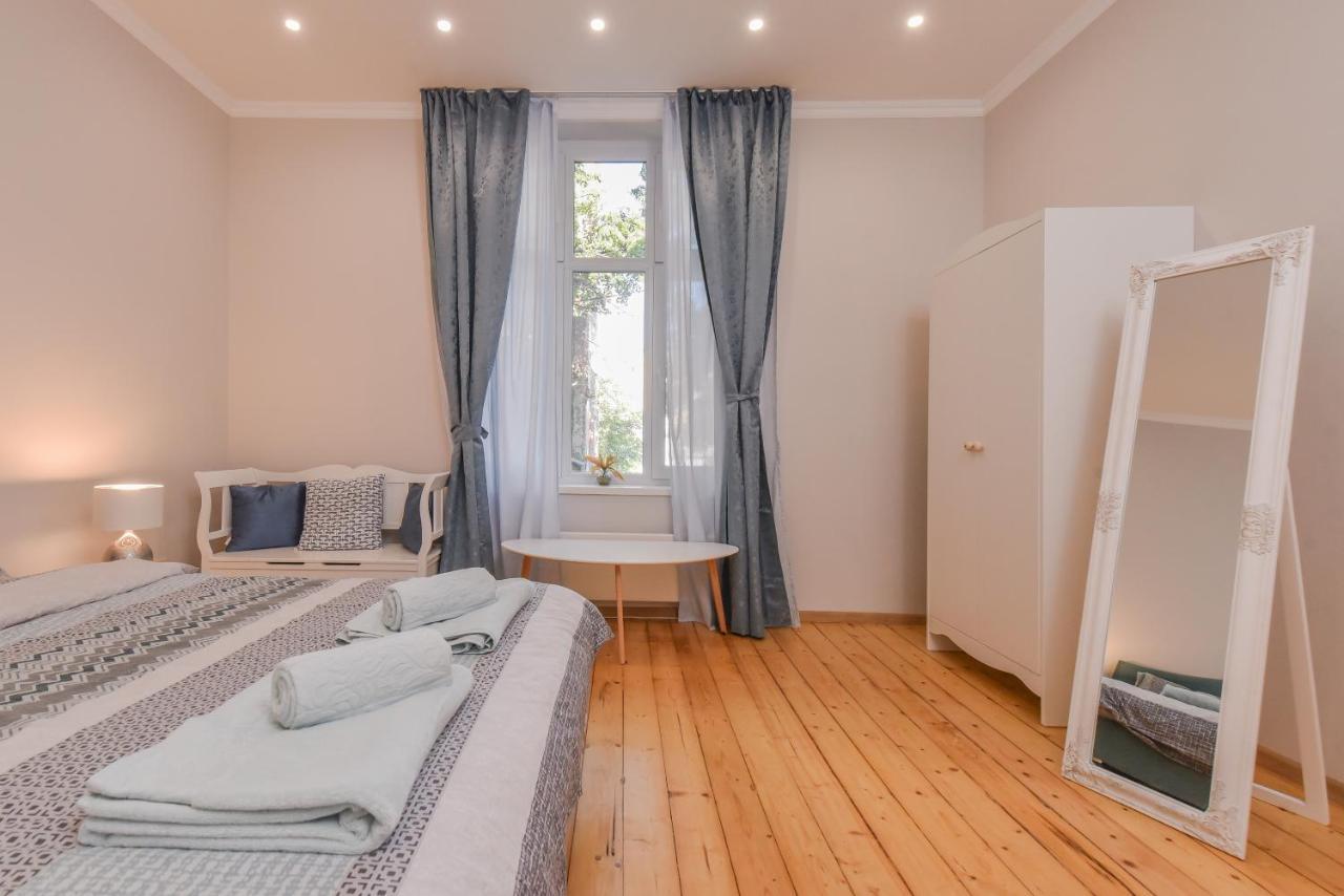 Spacious Vintage 2Br, 2Bath Apartment By Flat Mаnager Sofia Exteriör bild