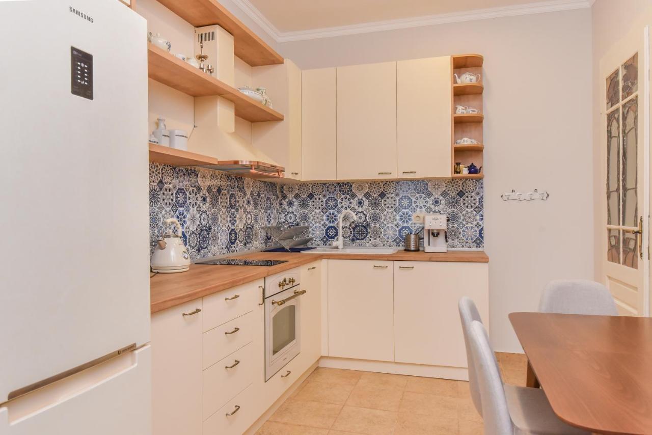 Spacious Vintage 2Br, 2Bath Apartment By Flat Mаnager Sofia Exteriör bild